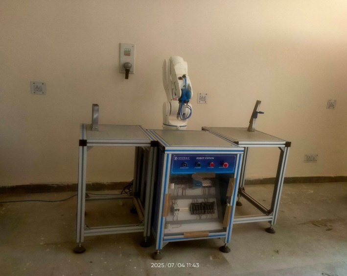 CAD/CAM & Robotics Lab